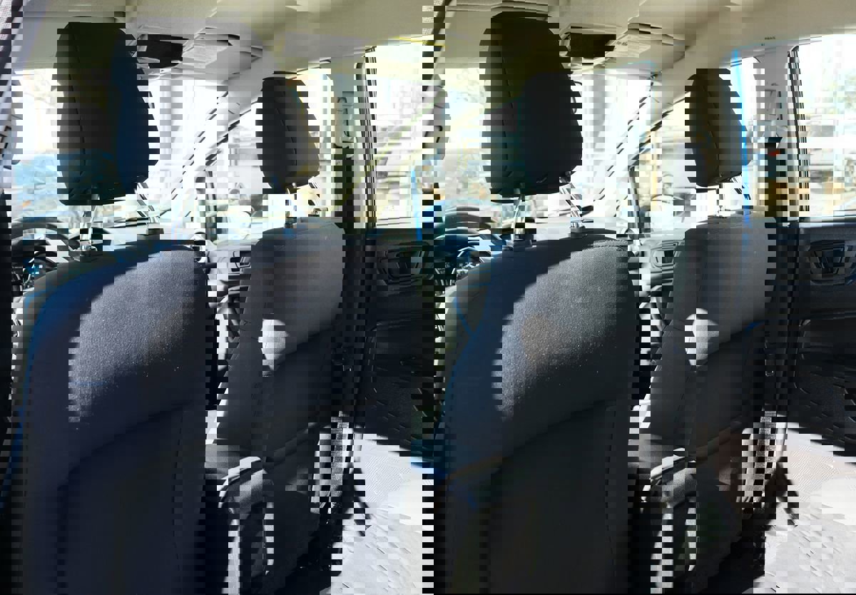 Used 2018 Ford Fiesta SE FWD image 30