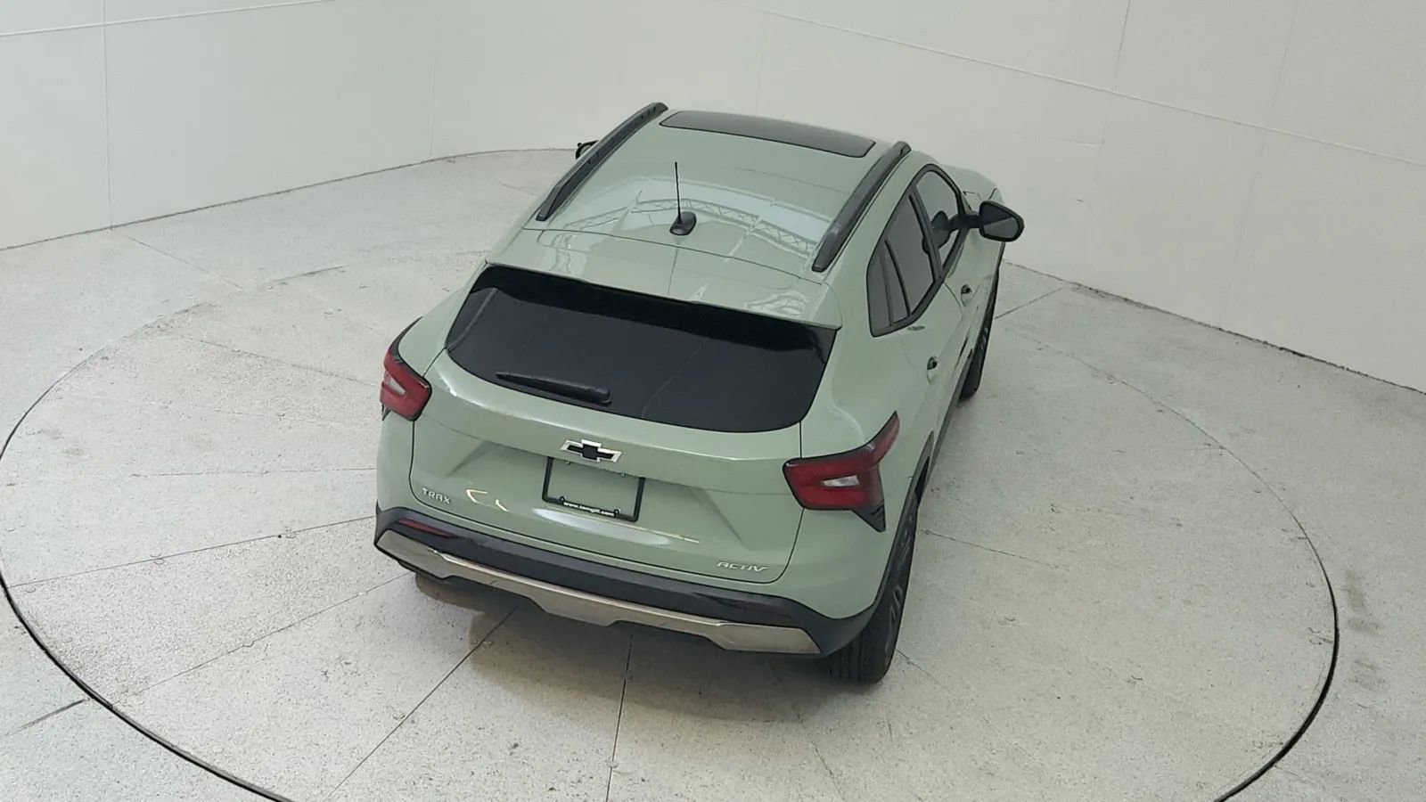 Used 2024 Chevrolet Trax ACTIV w/ Sunroof Package image 45