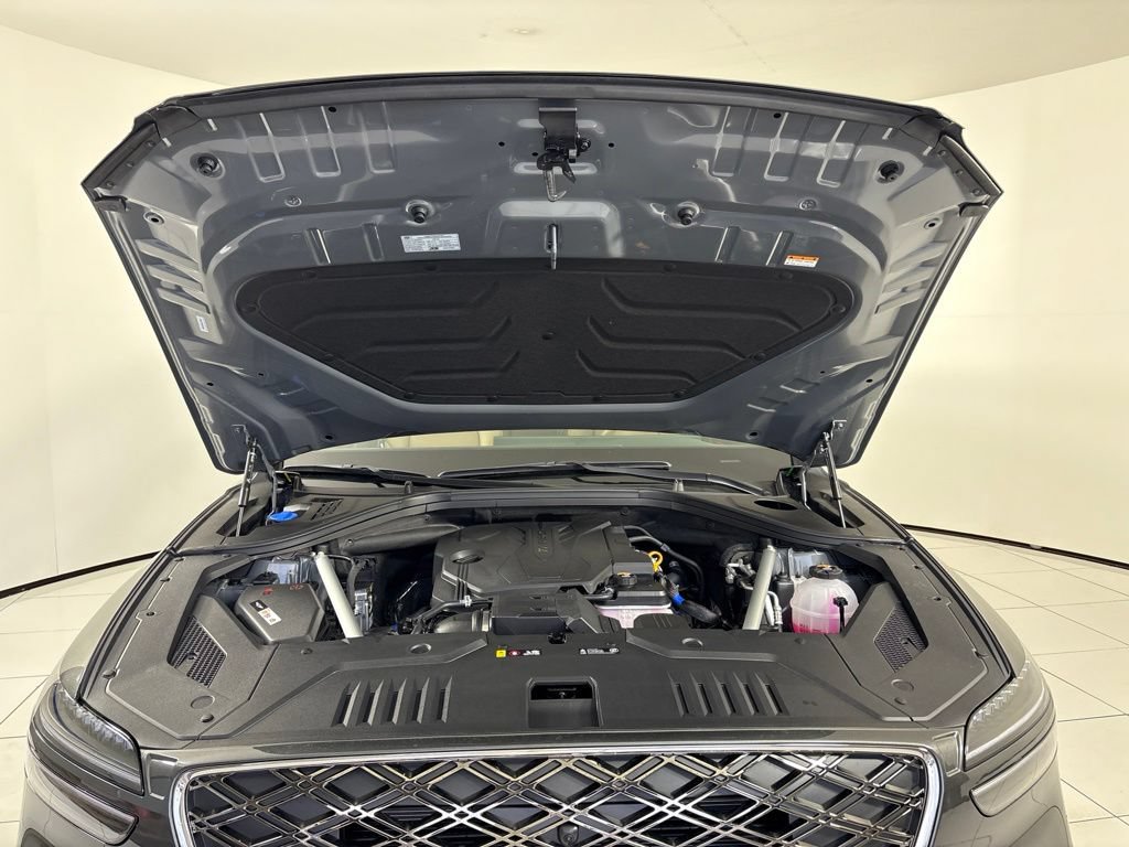 New 2027 Genesis GV70 2.5T Advanced AWD/4WD image 11