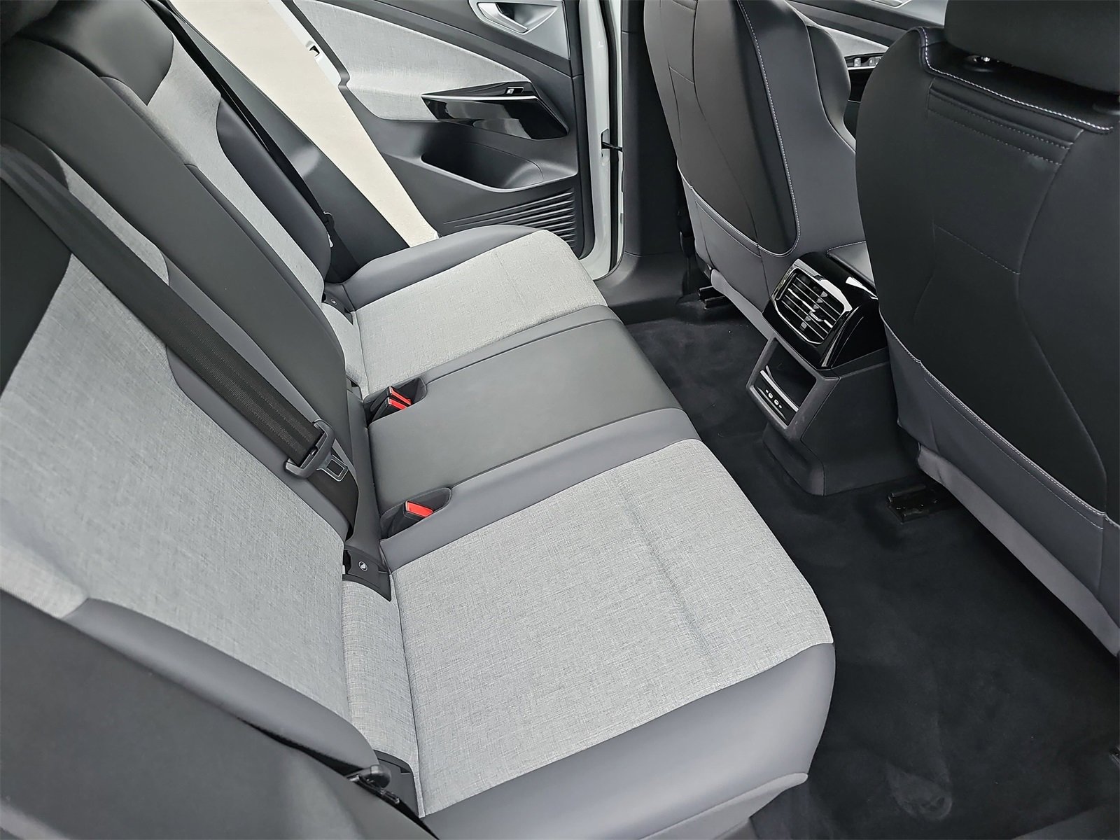 Certified 2023 Volkswagen ID.4 Standard image 11