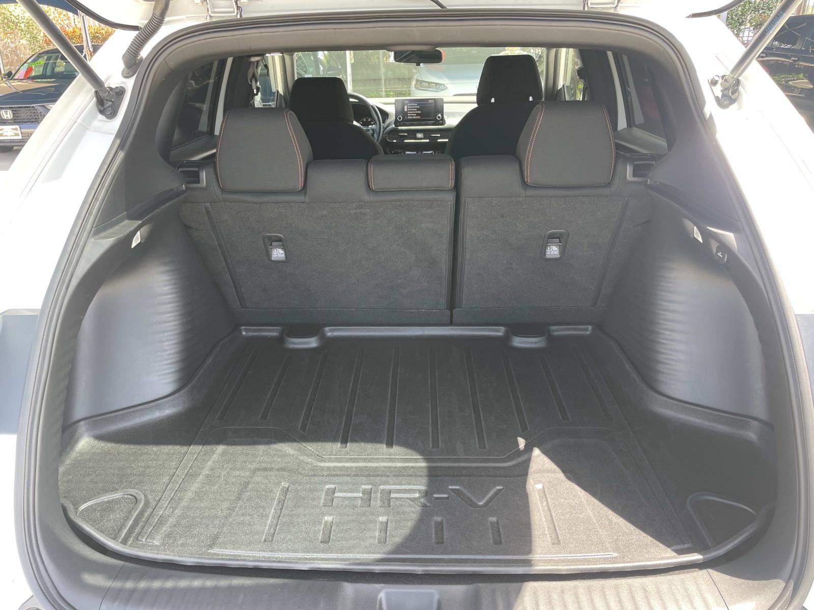 Certified 2023 Honda HR-V Sport image 17