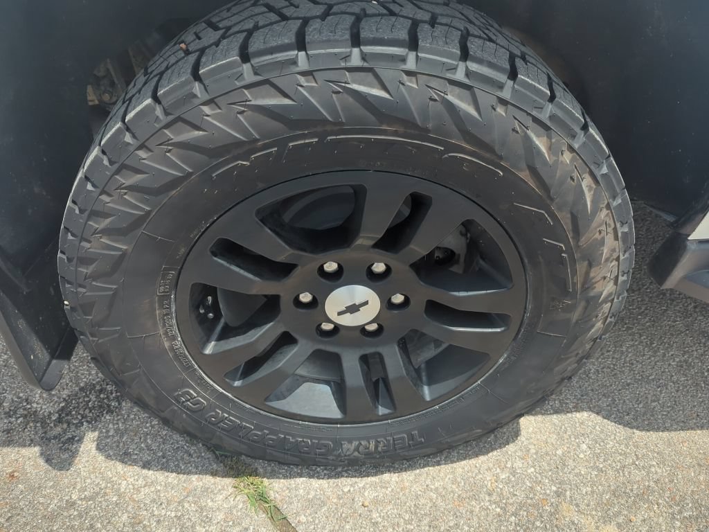 Used 2018 Chevrolet Tahoe LT AWD/4WD image 8