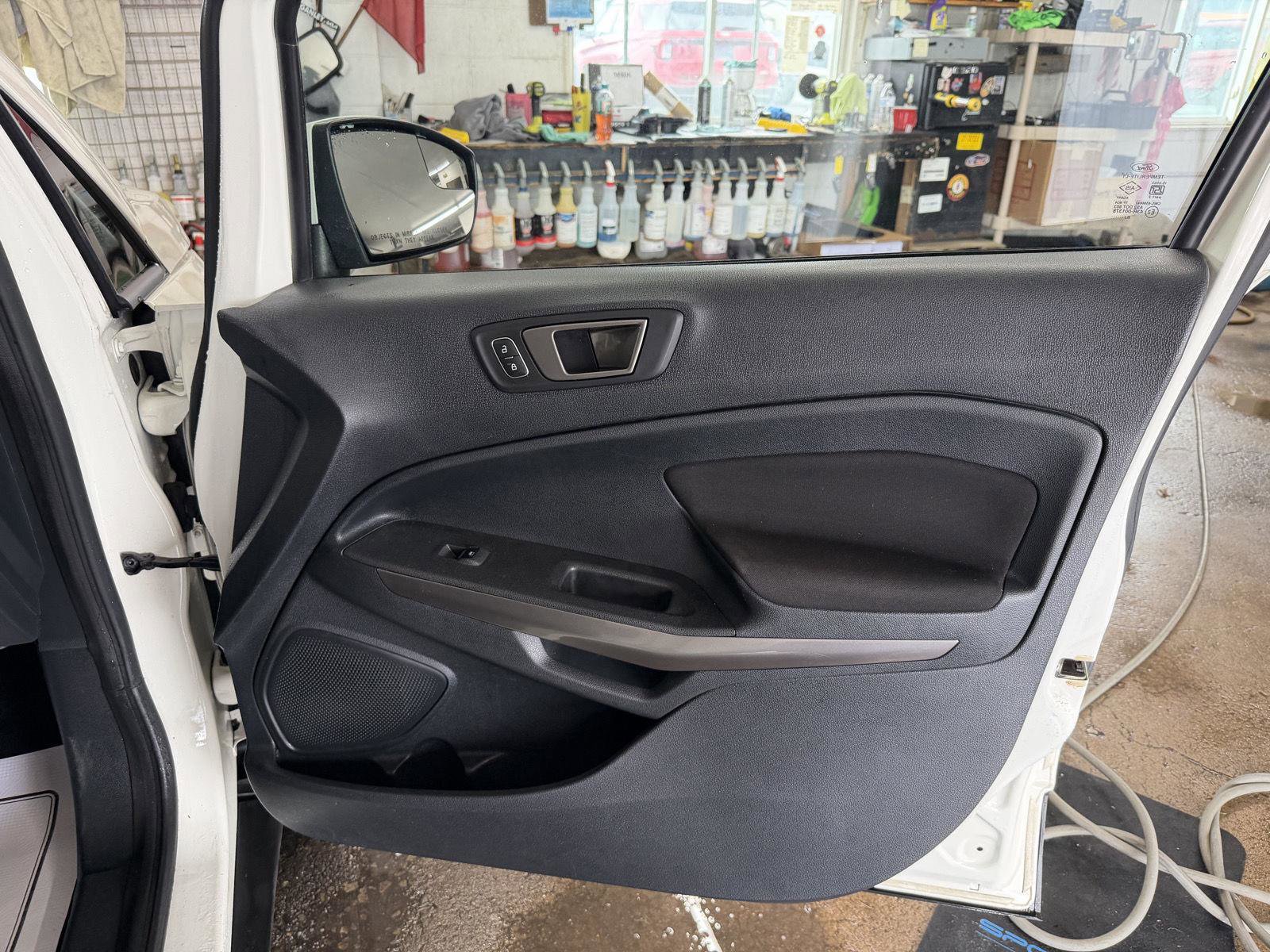 Used 2020 Ford EcoSport SE AWD/4WD image 28
