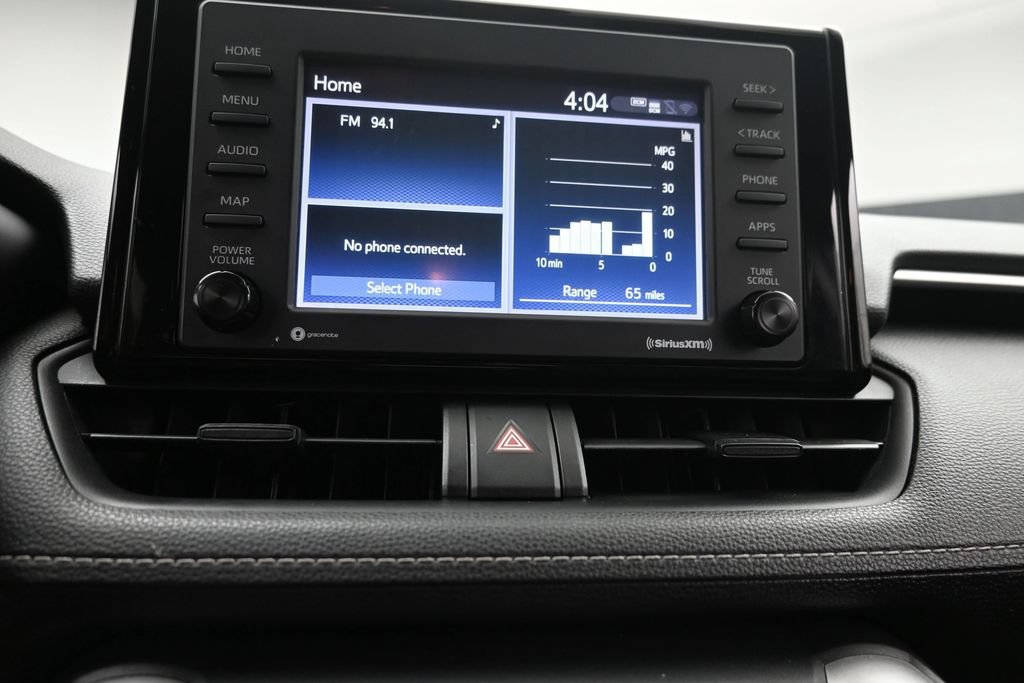 Used 2020 Toyota RAV4 LE FWD image 21