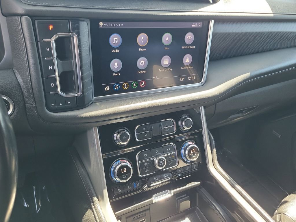 Used 2021 GMC Yukon XL Denali w/ Denali Premium Package image 13