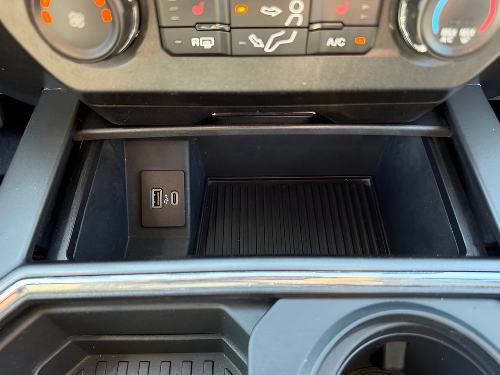 Used 2021 Ford F250 XLT w/ XLT Premium Package AWD/4WD image 33