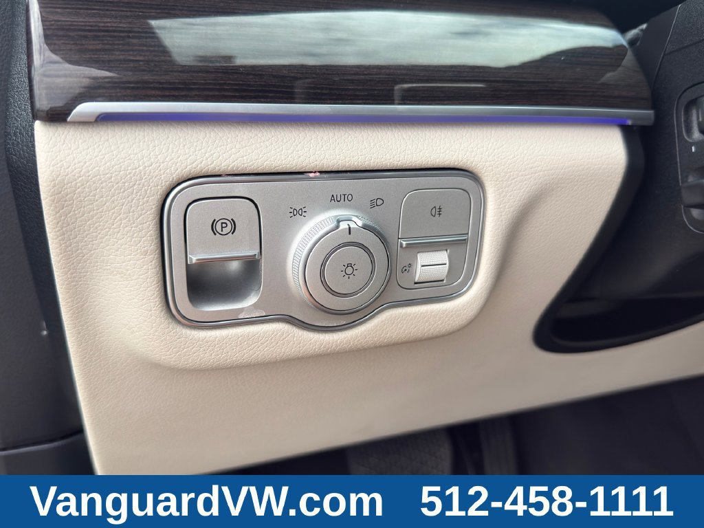 Used 2025 Mercedes-Benz GLE 450 4MATIC w/ Warmth & Comfort Package image 23