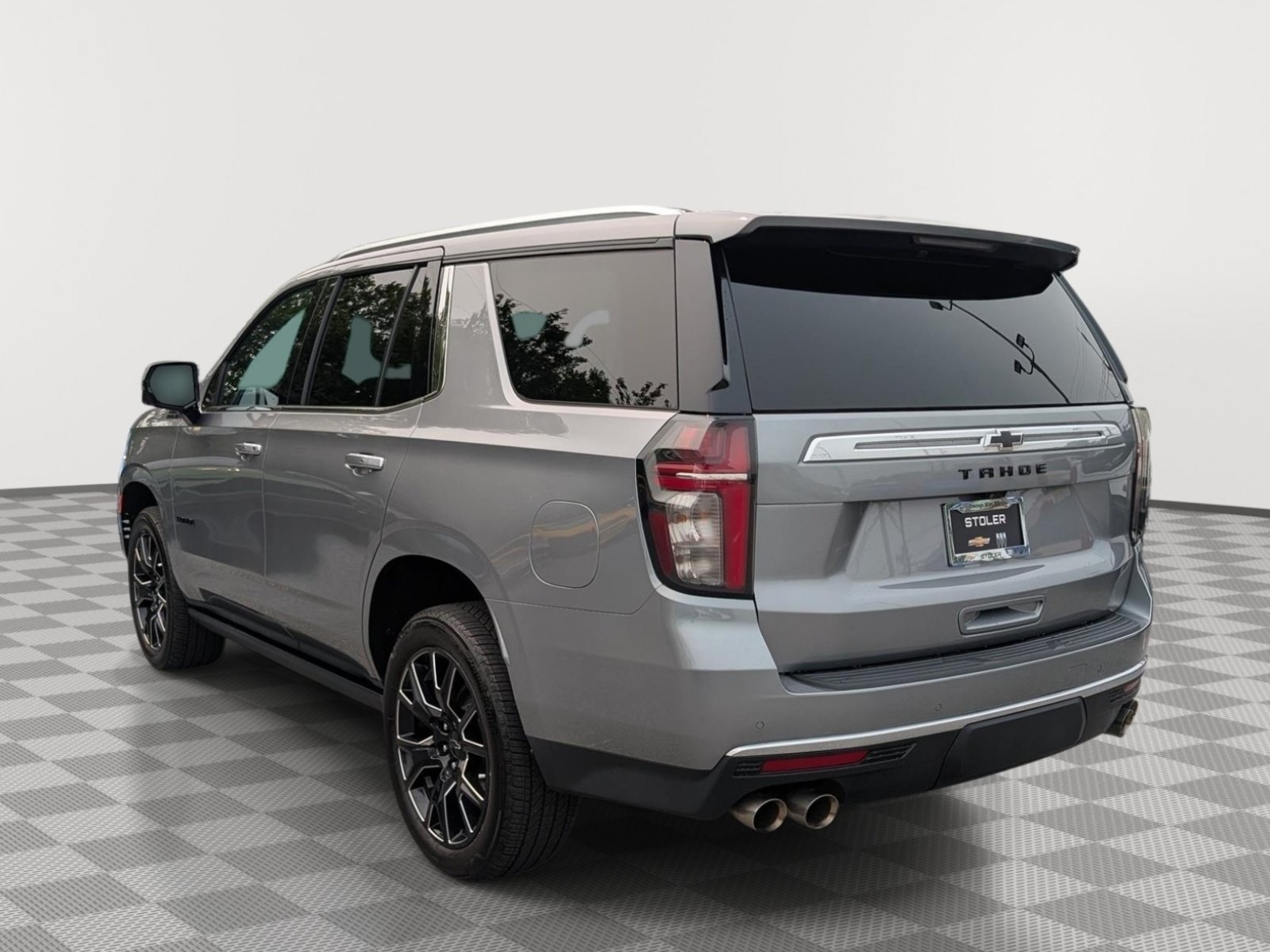 Used 2023 Chevrolet Tahoe High Country AWD/4WD image 3