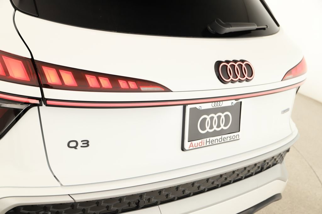 New 2026 Audi Q3 quattro 2.0T AWD/4WD image 28