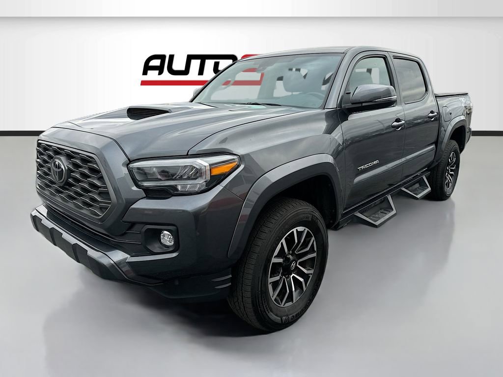 Used 2023 Toyota Tacoma TRD Sport w/ Technology Package image 3