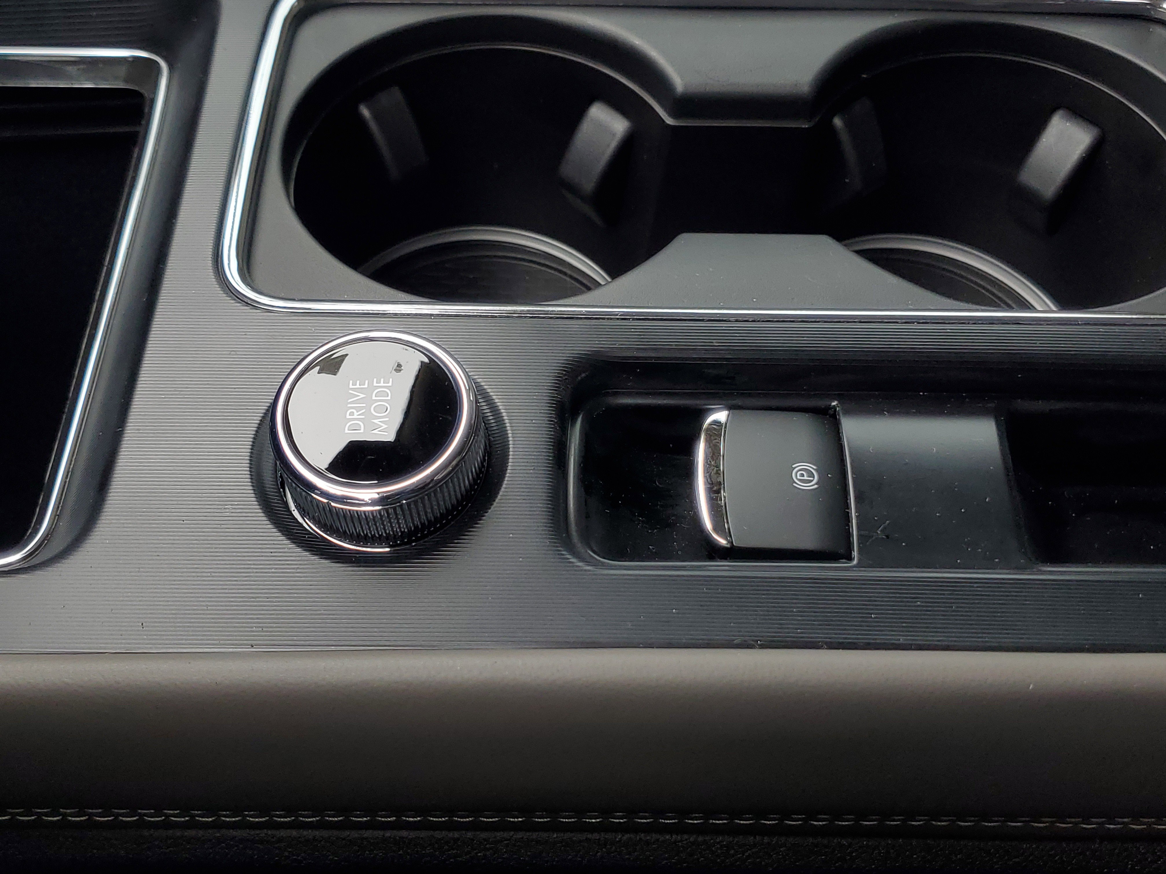 New 2025 Lincoln Corsair Grand Touring w/ Towing Package image 24