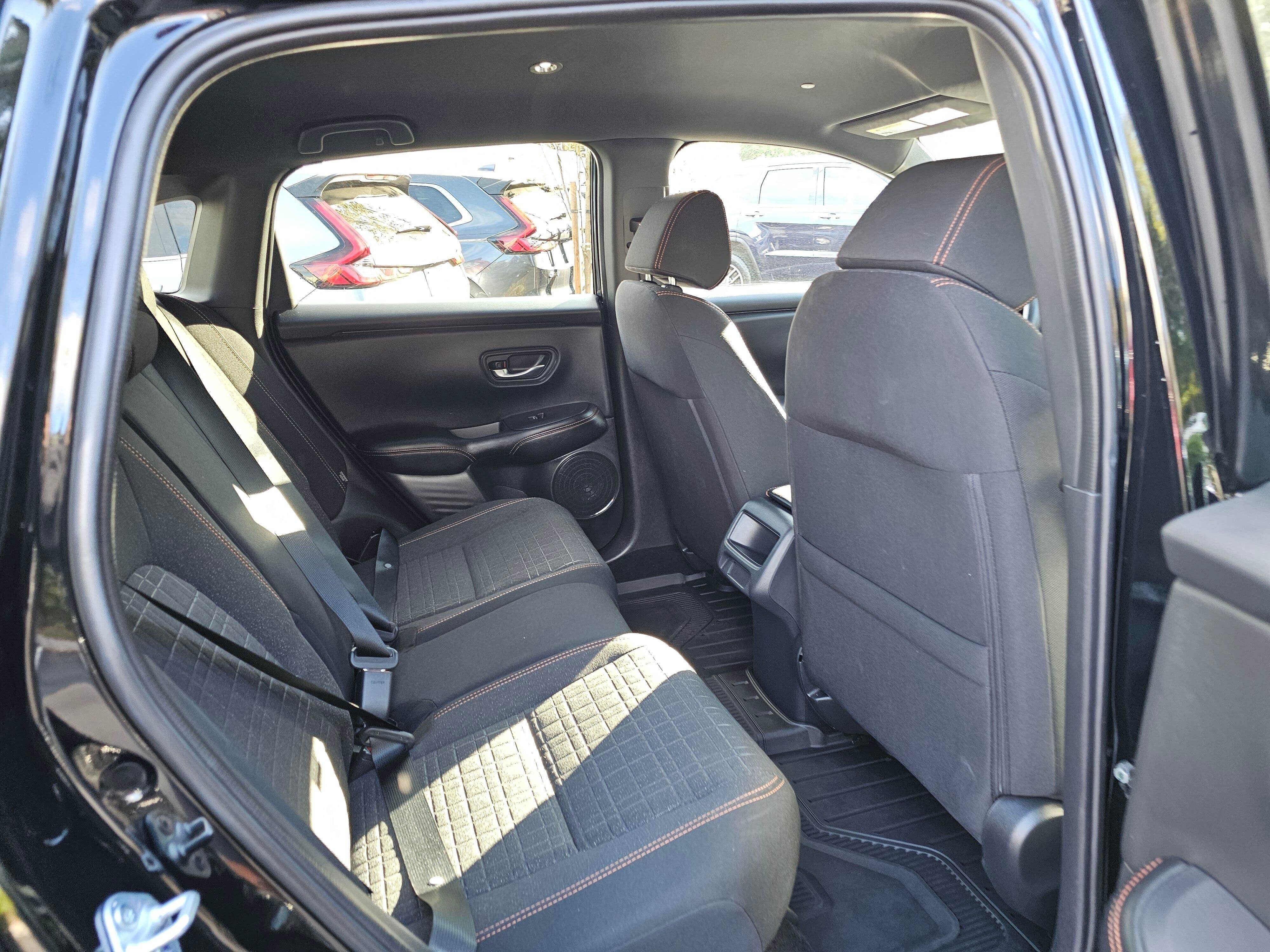 Certified 2025 Honda HR-V Sport image 15