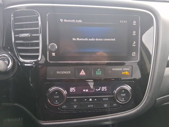 Used 2018 Mitsubishi Outlander SEL image 24