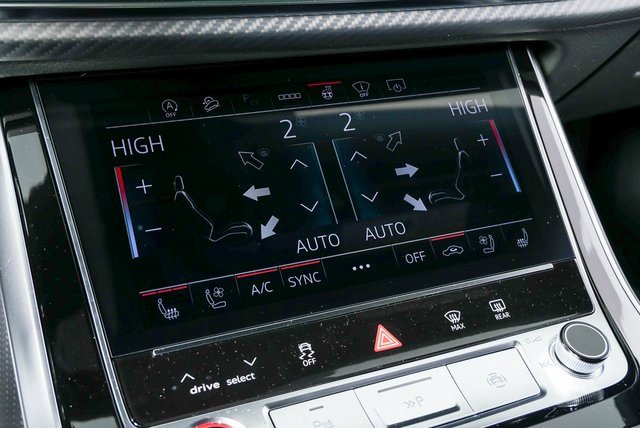 New 2026 Audi SQ8 Prestige image 14