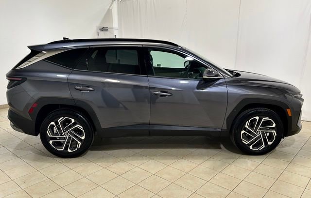 Used 2025 Hyundai Tucson Limited AWD/4WD image 6