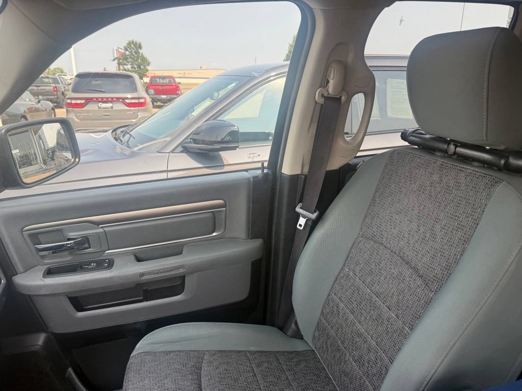 Used 2016 RAM 1500 Big Horn AWD/4WD image 11