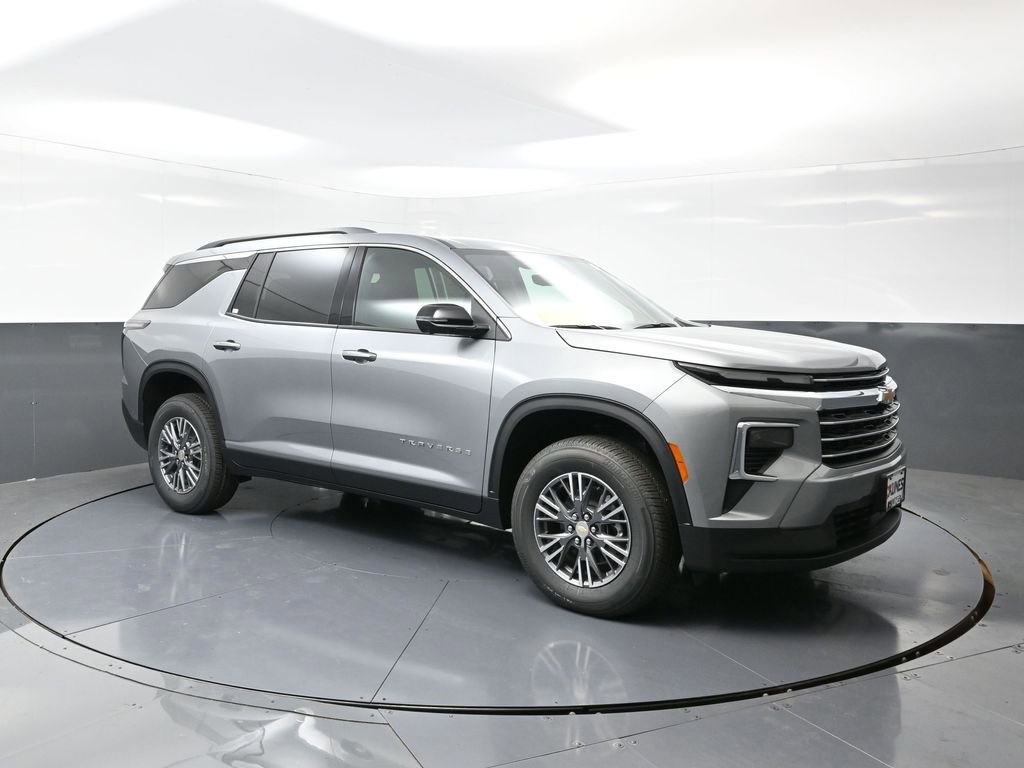 New 2026 Chevrolet Traverse LT w/ Driver Confidence Package image 3