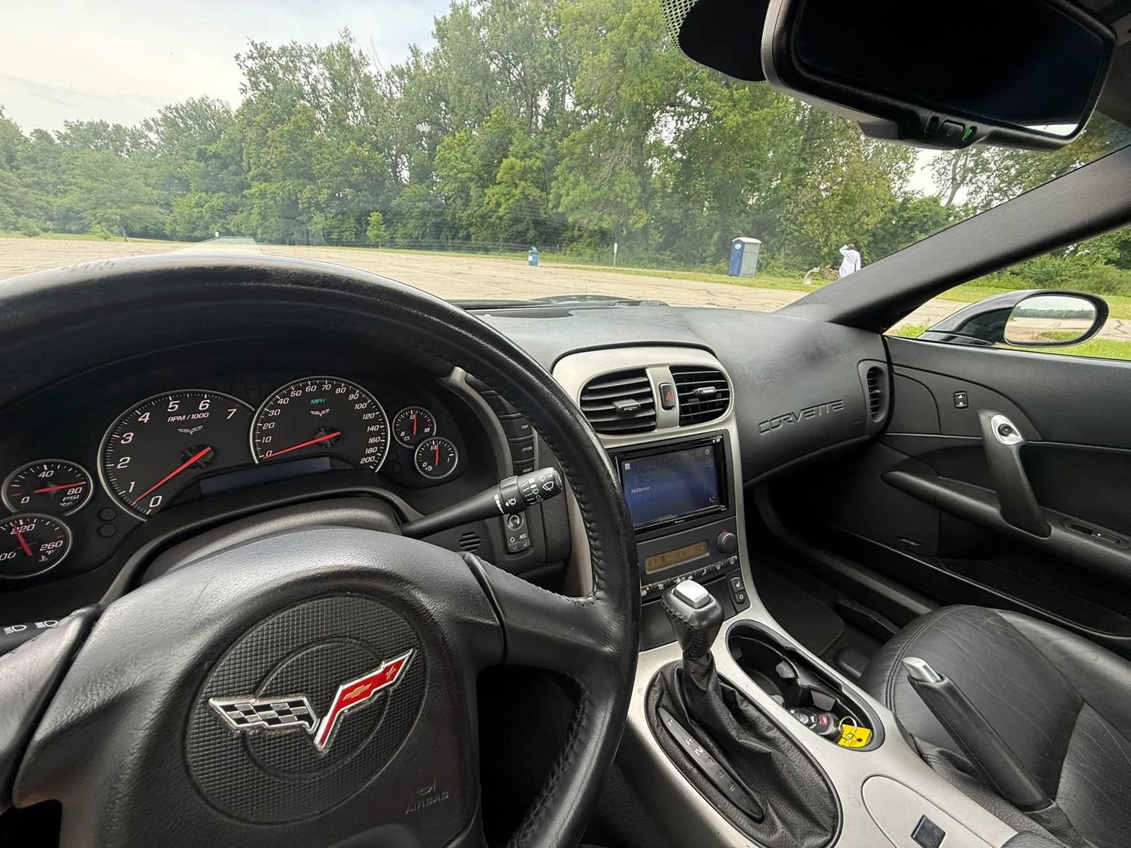 Used 2005 Chevrolet Corvette Convertible w/ Preferred Equipment Group RWD image 13