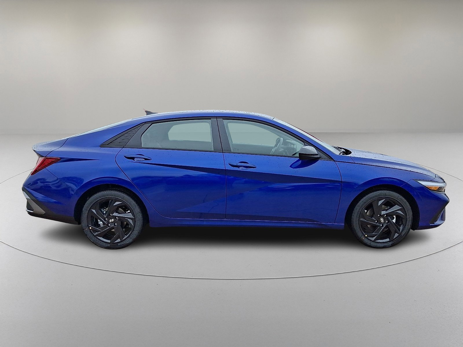 New 2026 Hyundai Elantra Sport FWD image 8