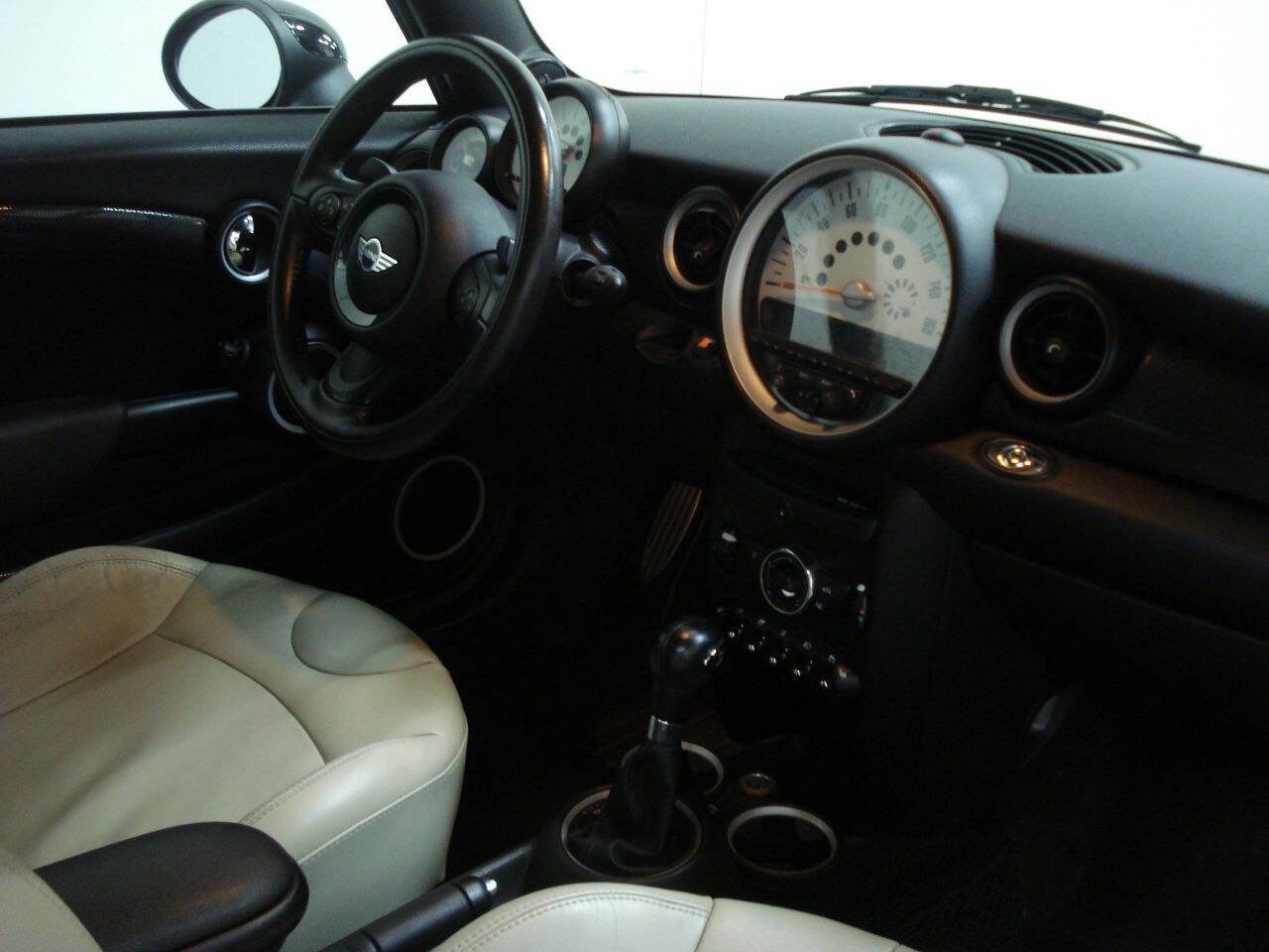 Used 2012 MINI Cooper S image 40