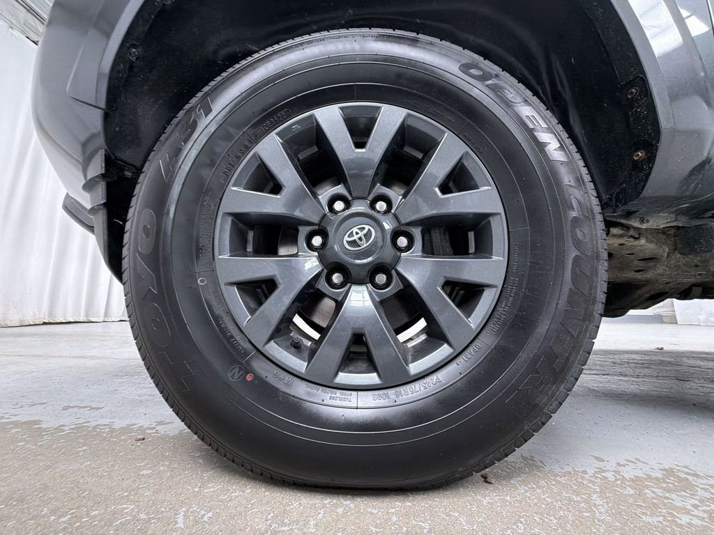 Certified 2023 Toyota Tacoma SR5 AWD/4WD image 14