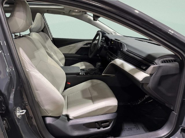 Used 2026 Toyota Camry XLE w/ Premium Plus Package AWD/4WD image 28
