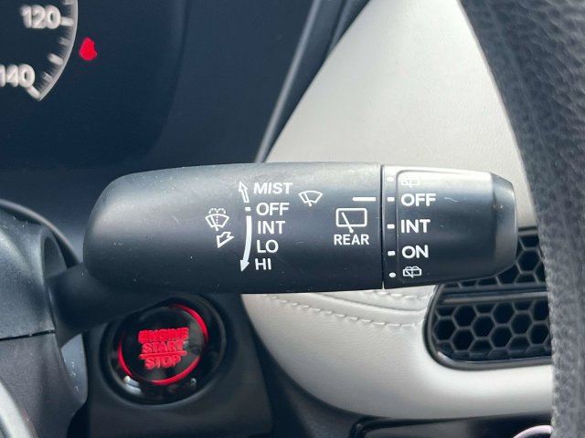 Used 2024 Honda HR-V LX image 23