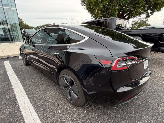 Used 2018 Tesla Model 3 Long Range AWD/4WD image 4