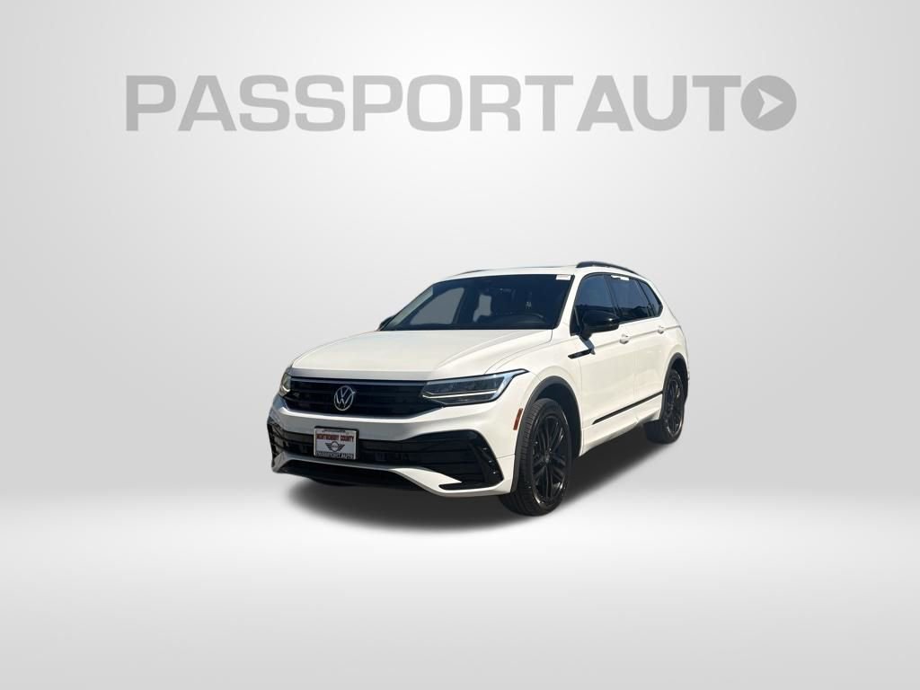 Used 2022 Volkswagen Tiguan SE R-Line AWD/4WD image 1