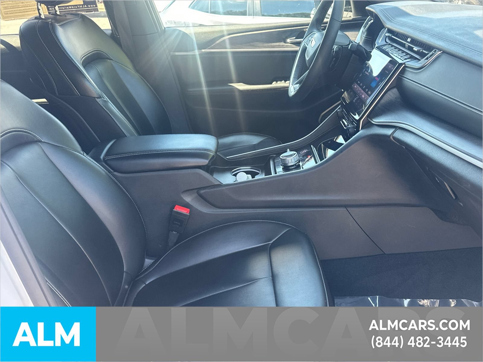 Used 2024 Jeep Grand Cherokee Limited 4xe AWD/4WD image 15