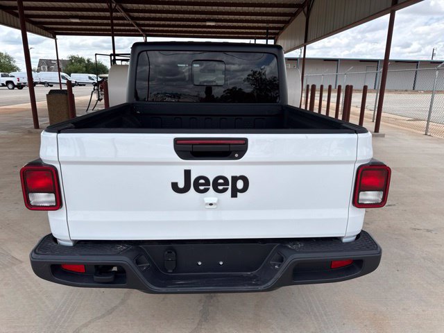 Used 2025 Jeep Gladiator Sport AWD/4WD image 7