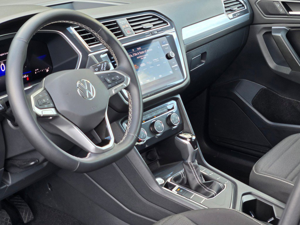 Used 2024 Volkswagen Tiguan S image 23
