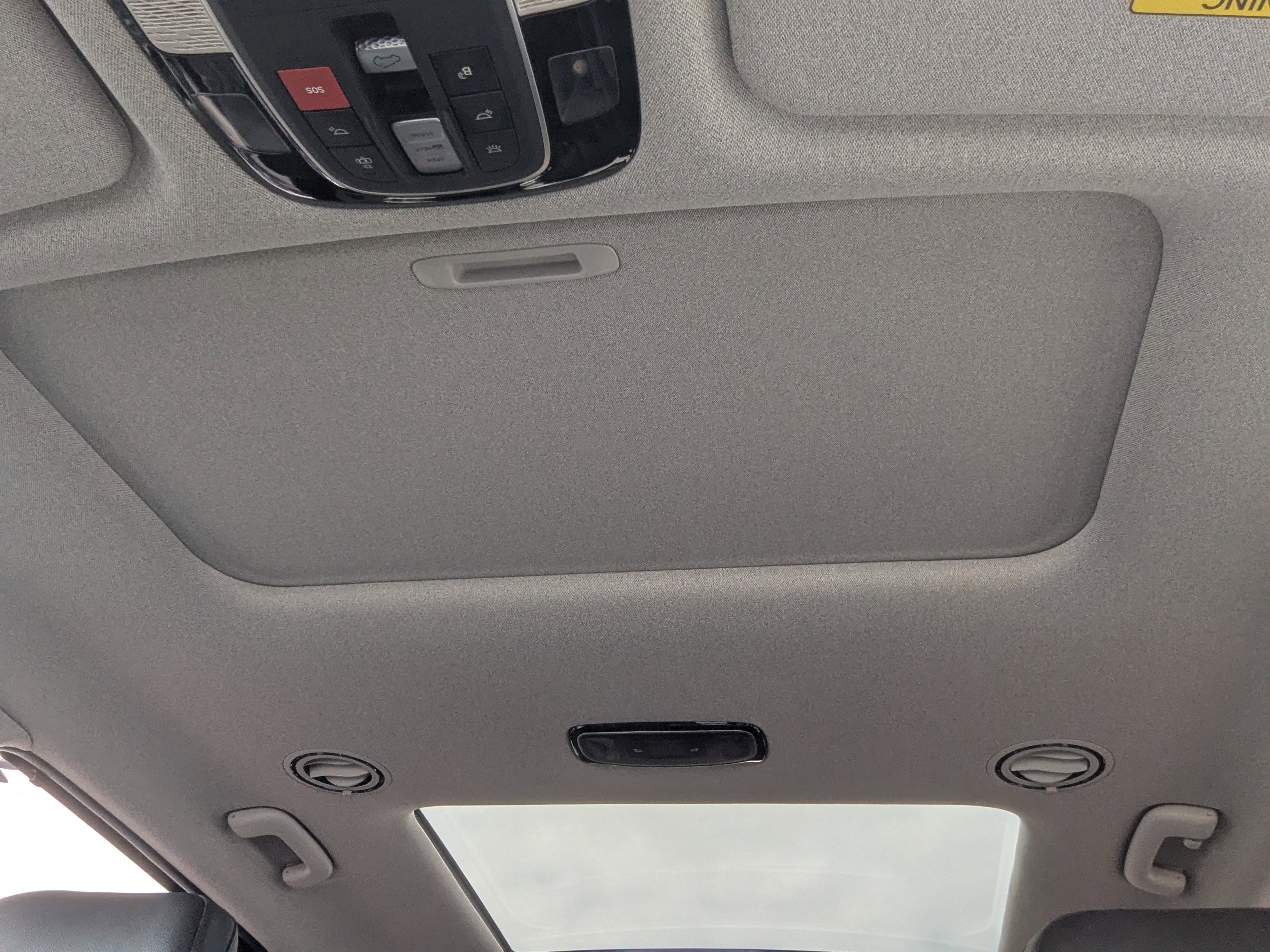 Used 2023 Hyundai Palisade Limited w/ Cargo Package image 13