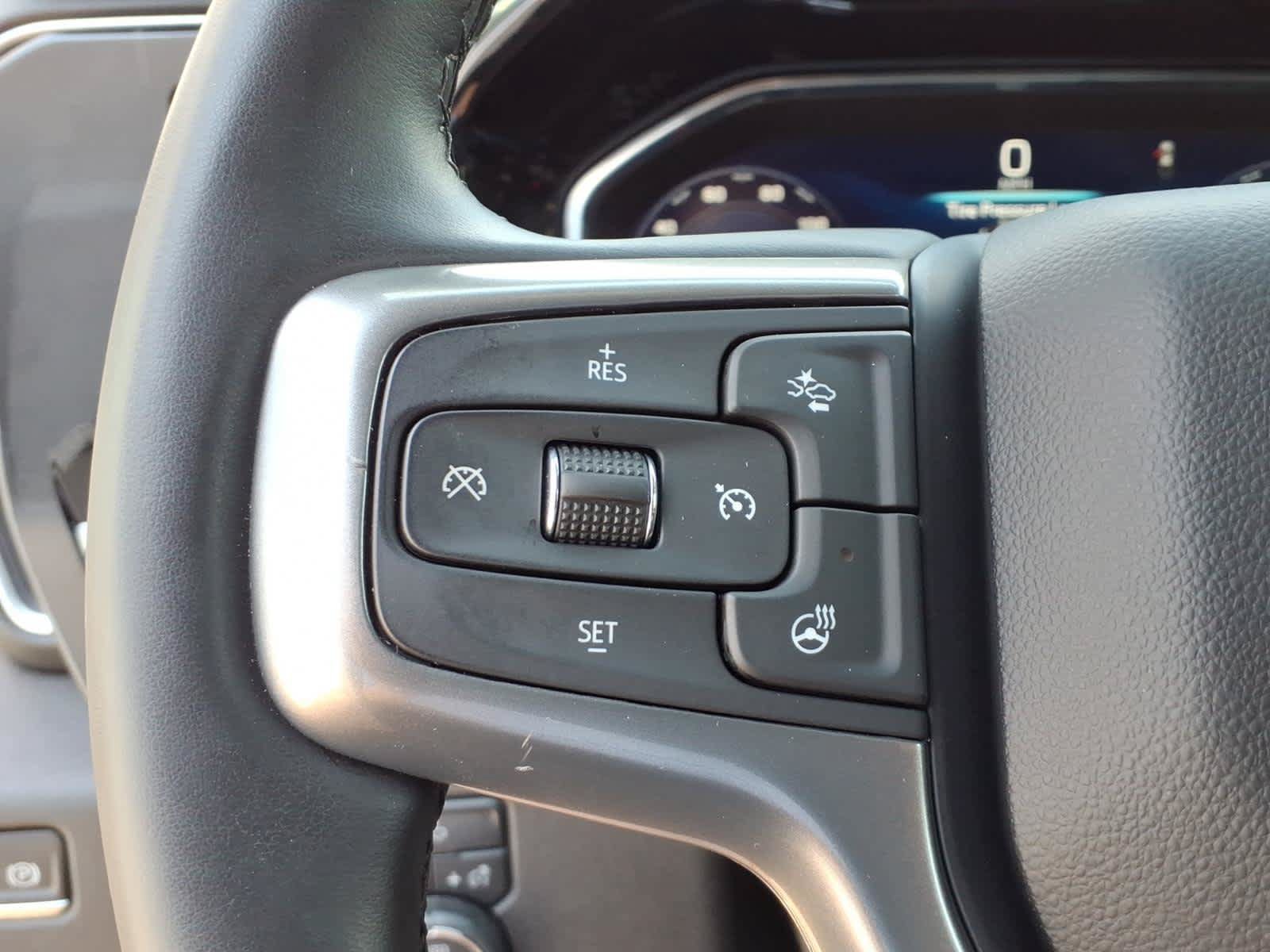 Used 2025 Chevrolet Silverado 2500 LT AWD/4WD image 15