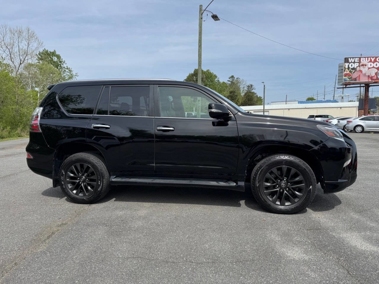 Used 2020 Lexus GX 460 Premium w/ Premium Package image 5