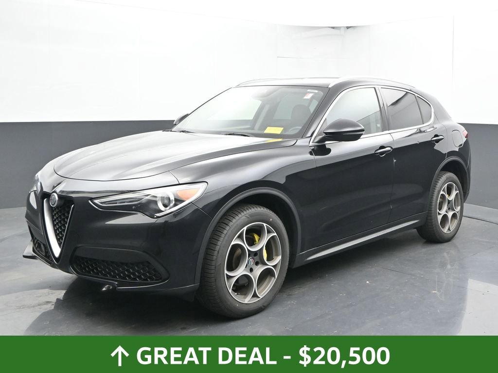 Used 2020 Alfa Romeo Stelvio Sport w/ Cold Weather Package image 7