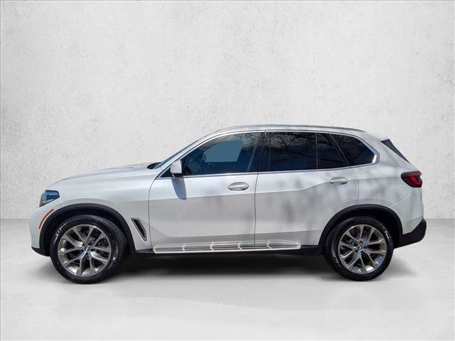 Used 2023 BMW X5 xDrive40i w/ Premium Package AWD/4WD image 9