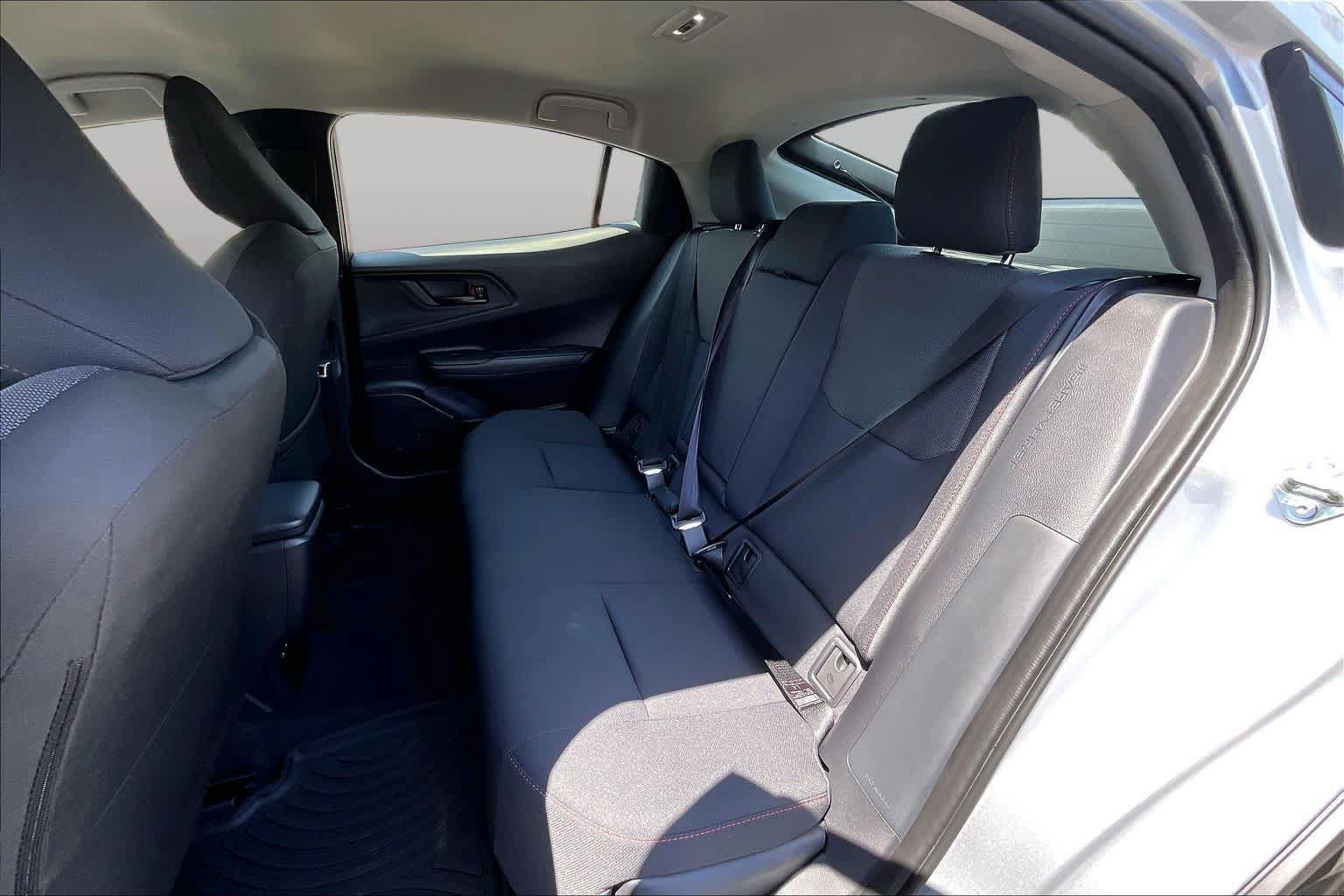 Certified 2026 Toyota Prius Plug-In Hybrid FWD image 20