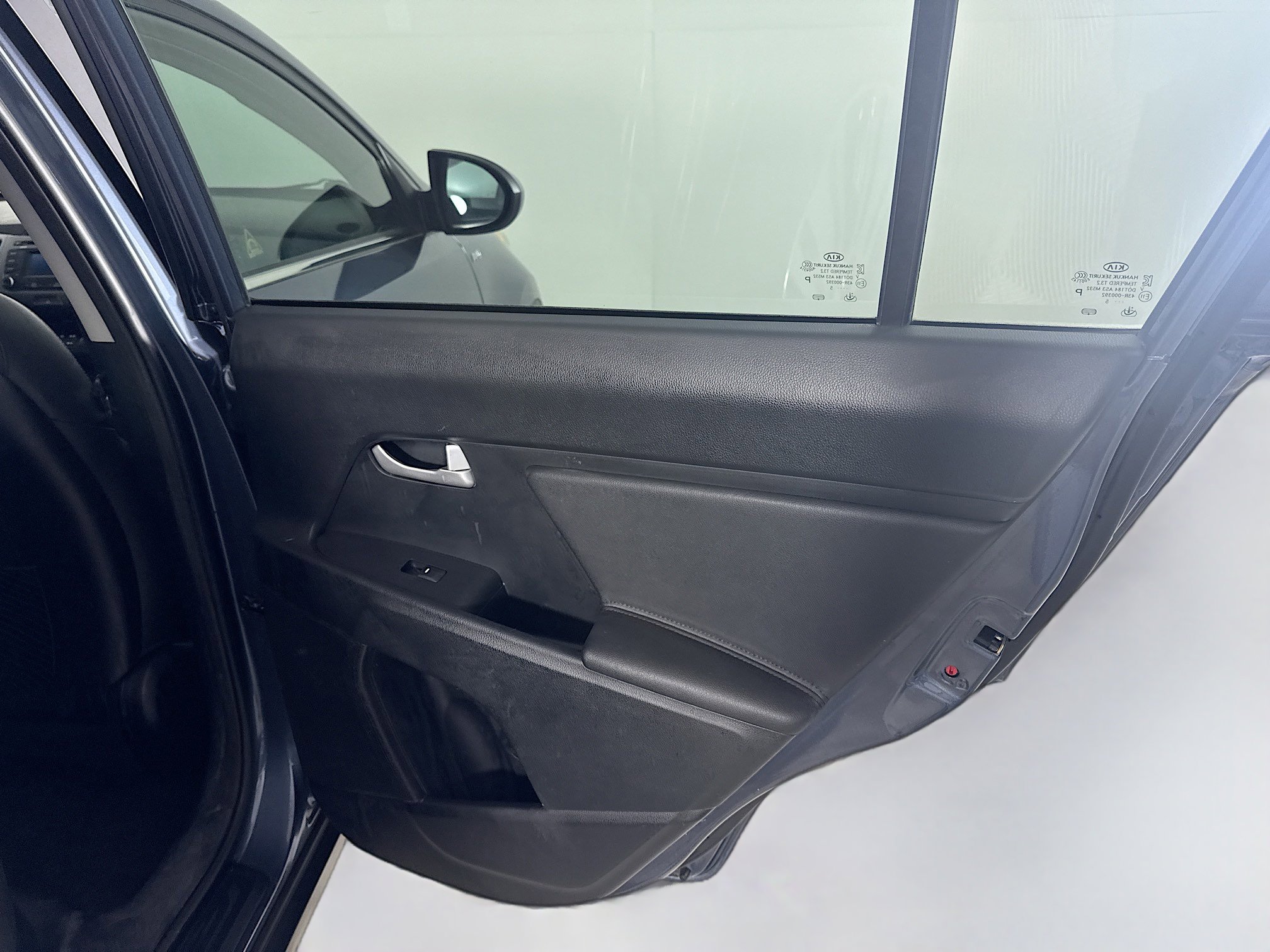 Used 2016 Kia Sportage EX image 28