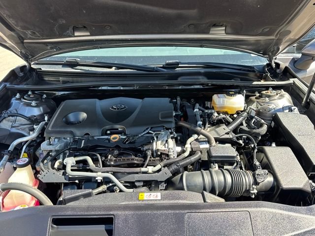 Used 2019 Toyota Camry LE image 24