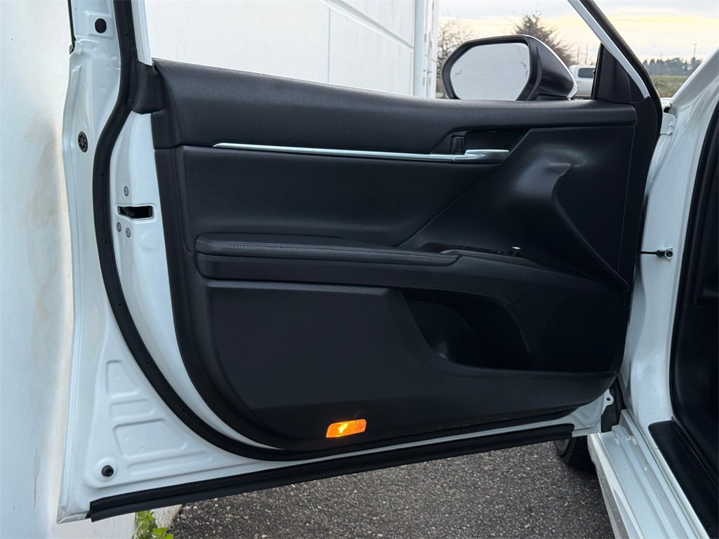 Certified 2021 Toyota Camry XSE w/ Navigation Package image 10