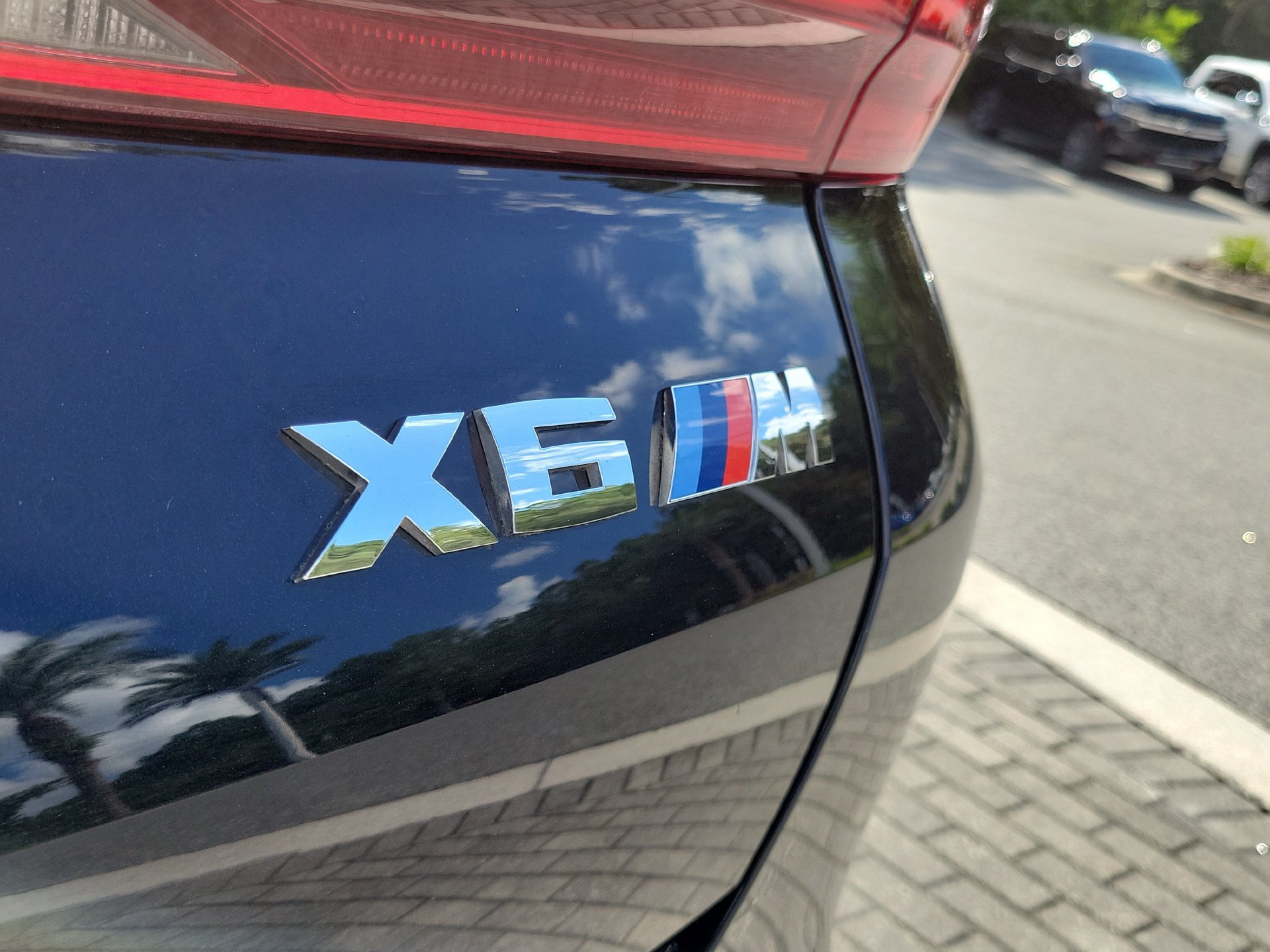 Used 2023 BMW X6 M w/ Executive Package AWD/4WD image 13