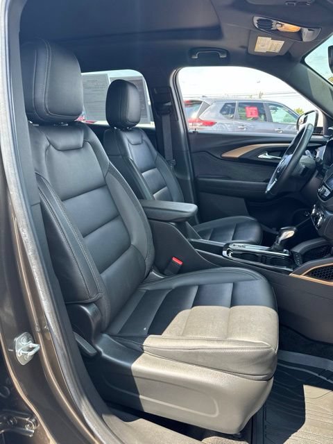Used 2022 Chevrolet TrailBlazer ACTIV w/ Sun and Liftgate Package FWD image 13