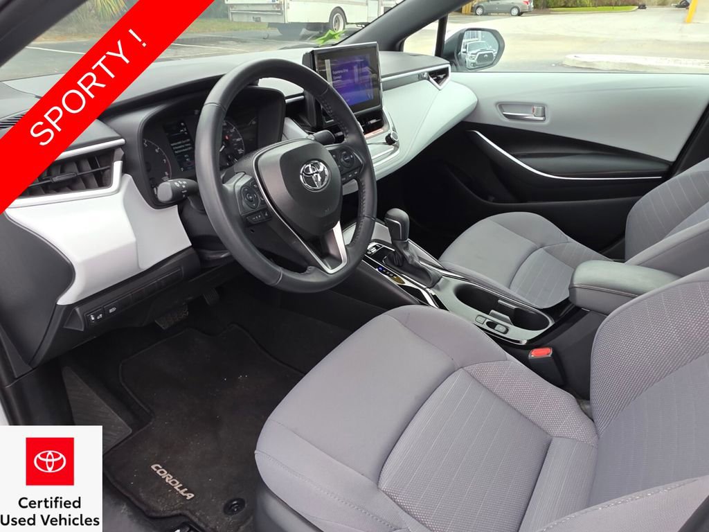Certified 2025 Toyota Corolla SE w/ Convenience Package image 25