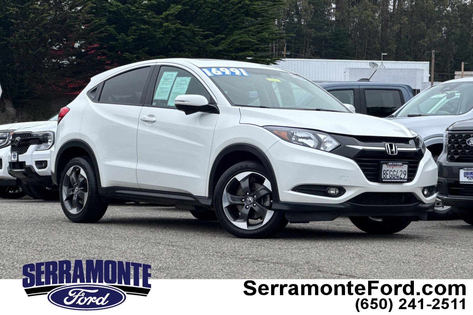 Used 2018 Honda HR-V EX image 1