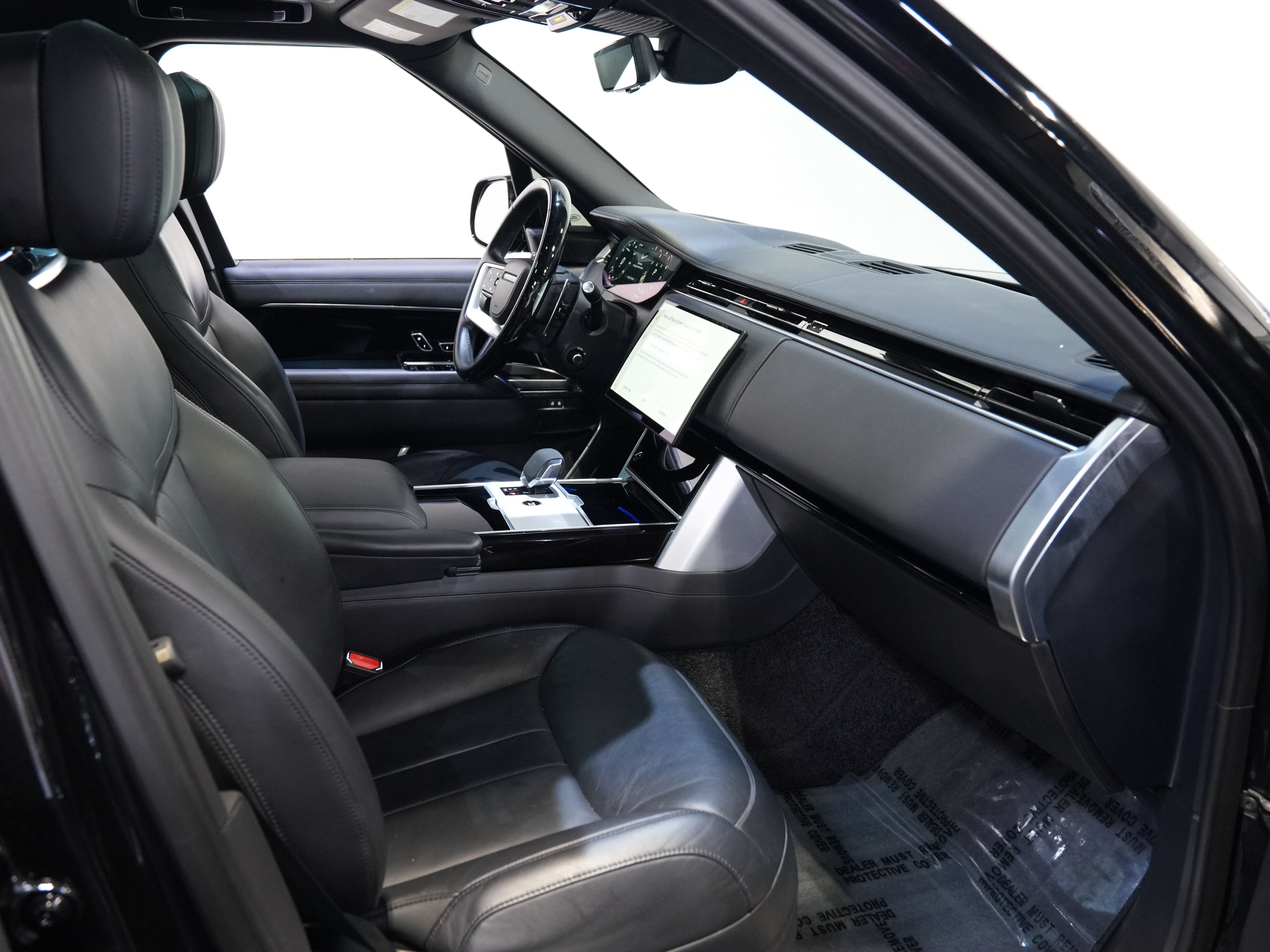 Used 2024 Land Rover Range Rover Autobiography AWD/4WD image 32