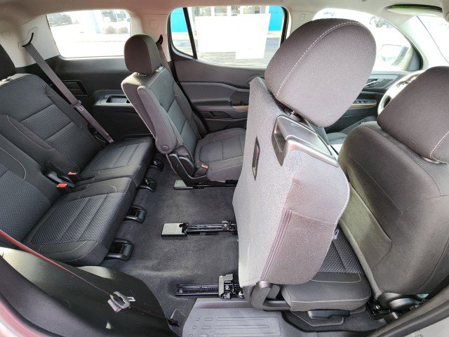 Used 2023 GMC Acadia SLE w/ Driver Convenience Package image 18