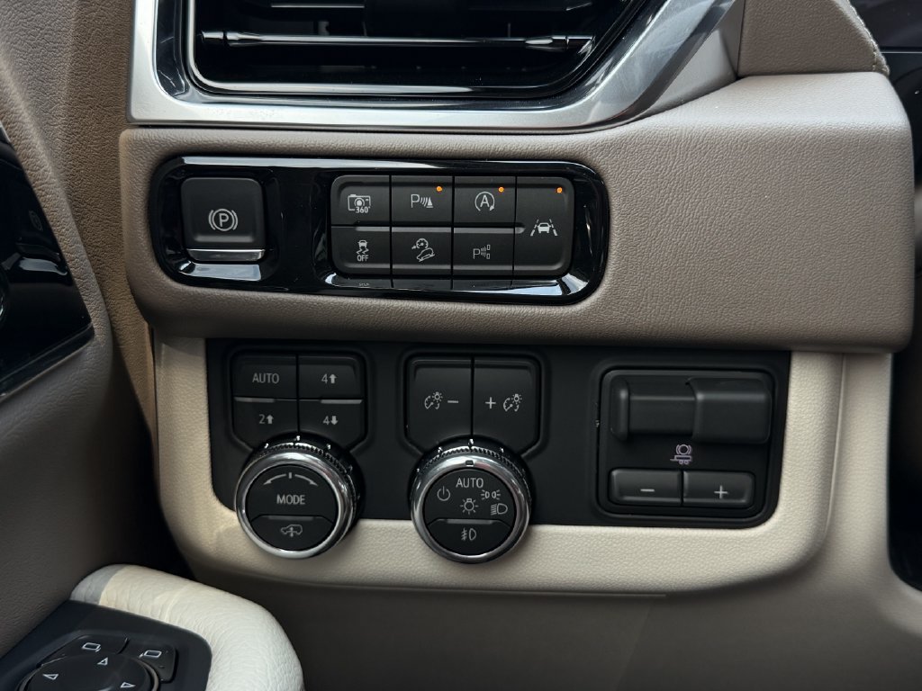 New 2027 GMC Yukon Denali w/ Denali Reserve Package AWD/4WD image 20