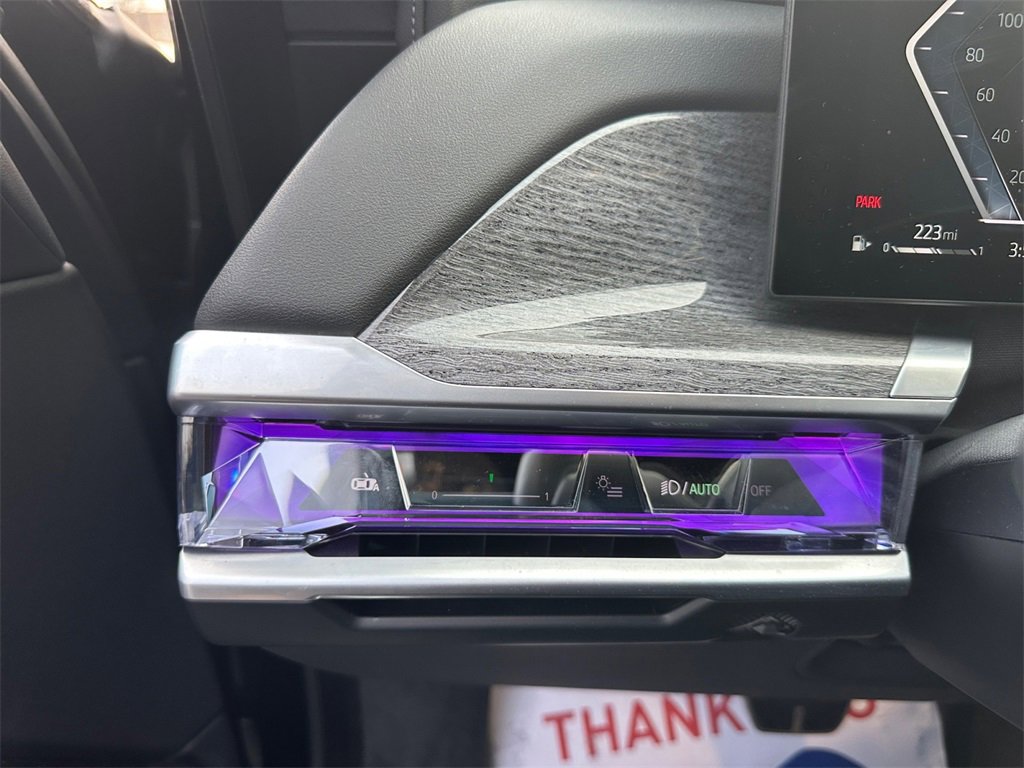 Used 2023 BMW 760i xDrive 760i xDrive w/ Executive Package image 25