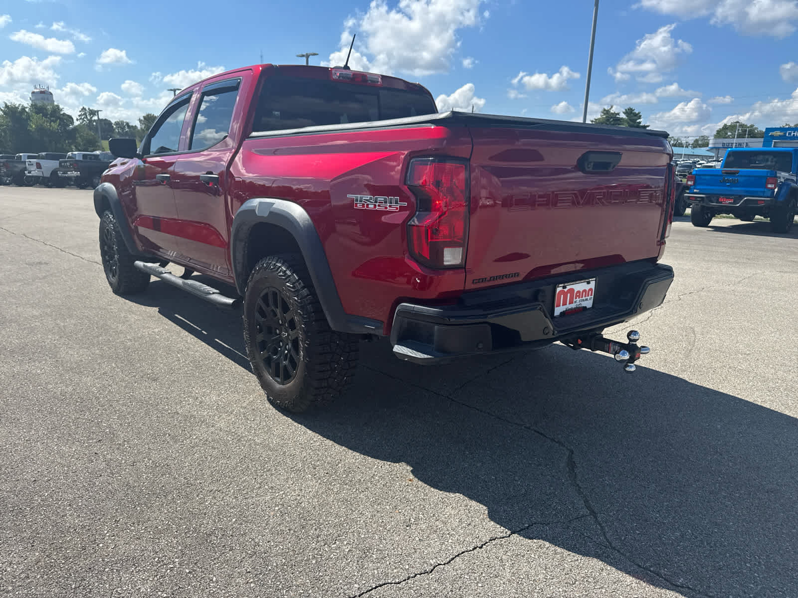 Used 2024 Chevrolet Colorado Trail Boss w/ Technology Package image 3